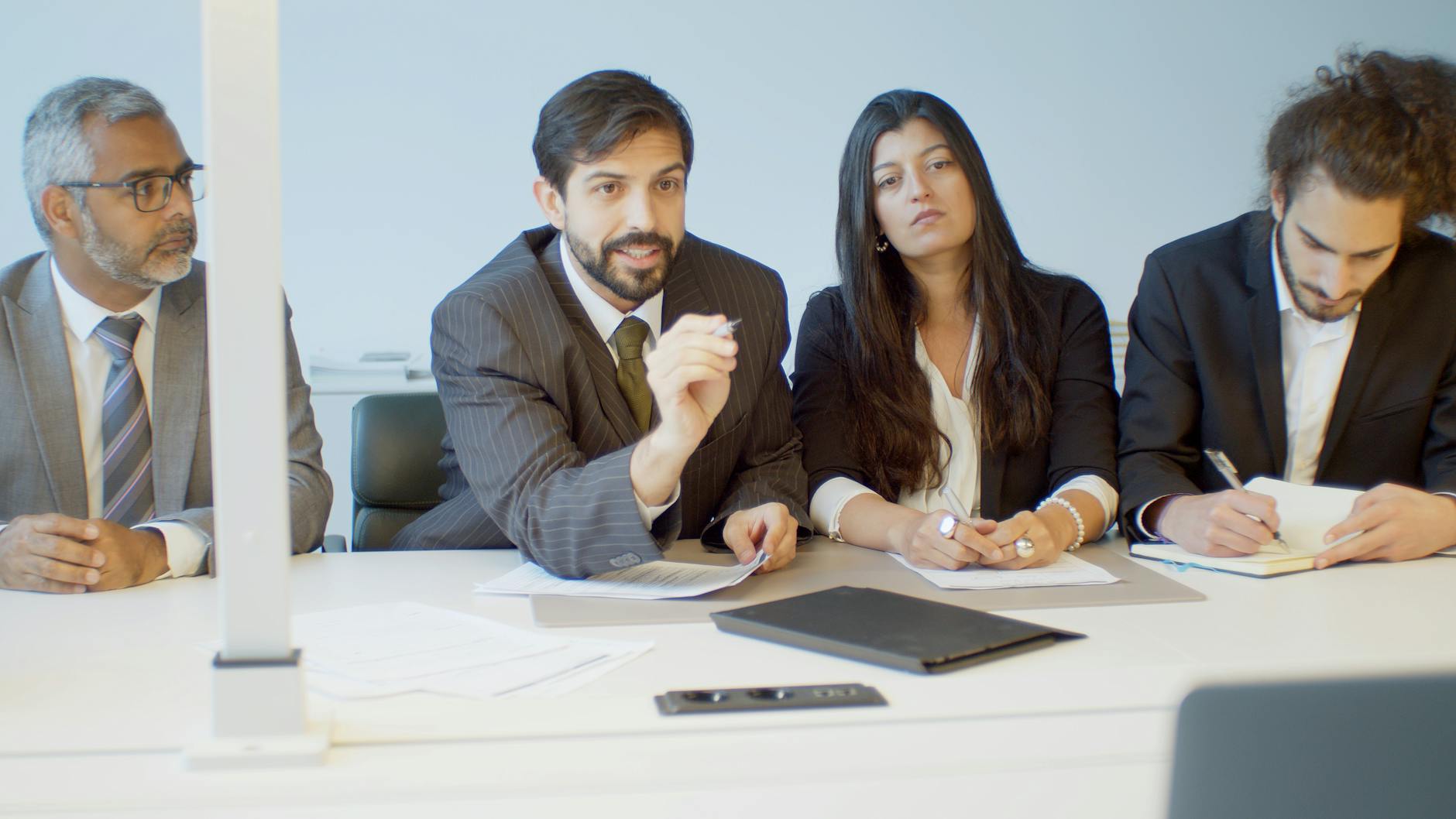 Giovani veneti e lavoro, il 45% vede successo nell’impresa